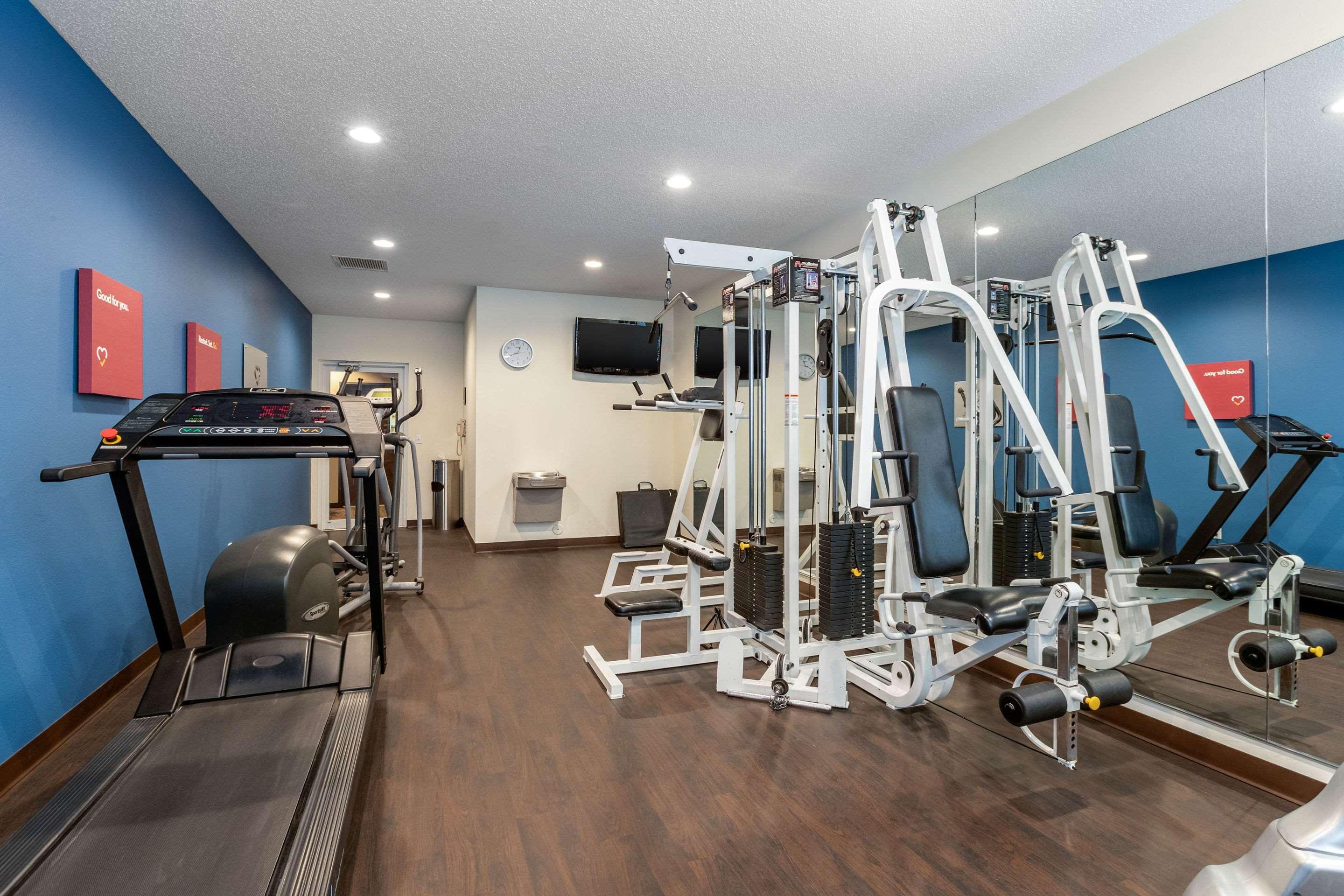 Comfort Suites Cedar Falls Εξωτερικό φωτογραφία