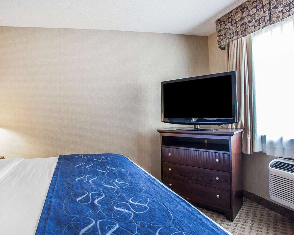 Comfort Suites Cedar Falls Δωμάτιο φωτογραφία