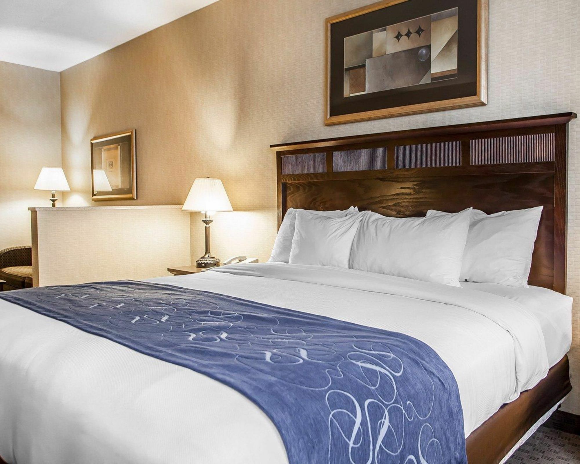 Comfort Suites Cedar Falls Εξωτερικό φωτογραφία